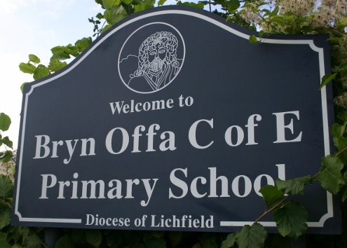 Bryn Offa CE School